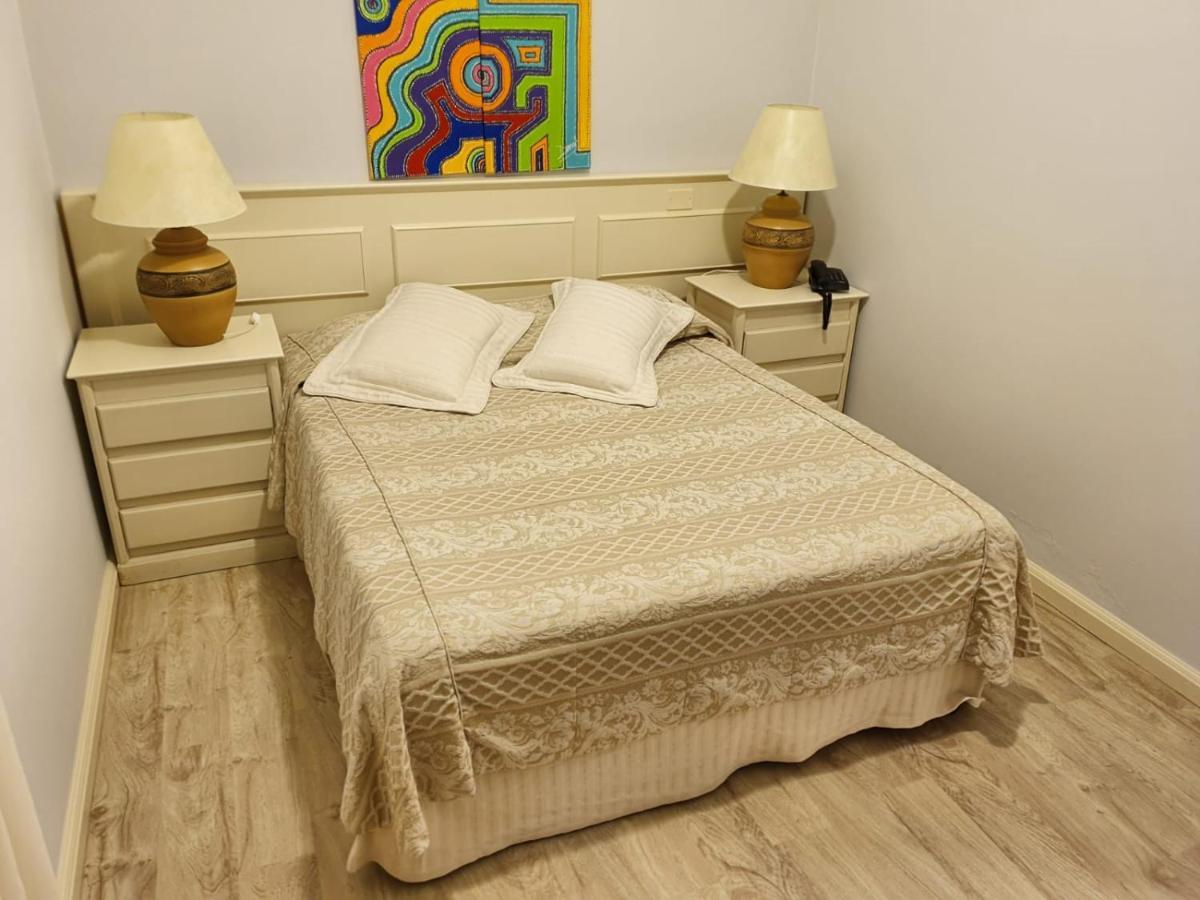 Hotel Italiano Colonia del Sacramento Bagian luar foto