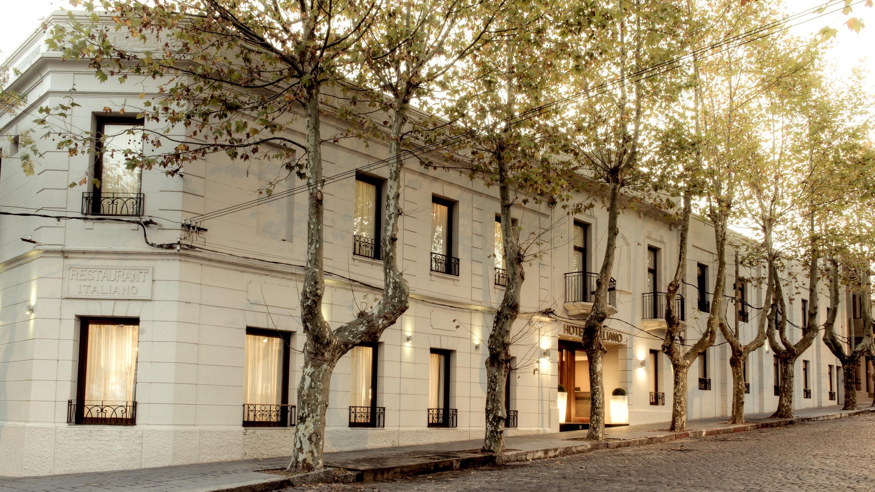 Hotel Italiano Colonia del Sacramento Bagian luar foto