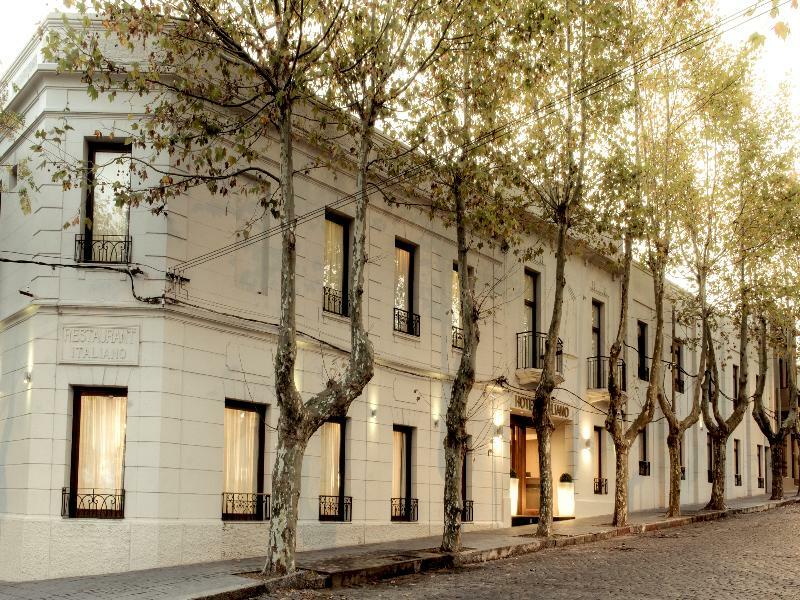 Hotel Italiano Colonia del Sacramento Bagian luar foto